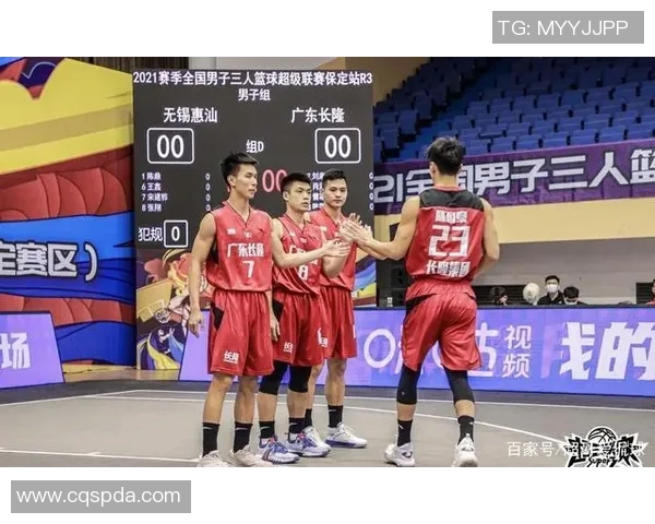 武汉篮球队在世界锦标赛中以99分稳居积分榜首位，展现强劲实力