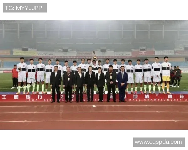 重庆足球队个人能力分析聚焦球队发展与未来潜力探讨