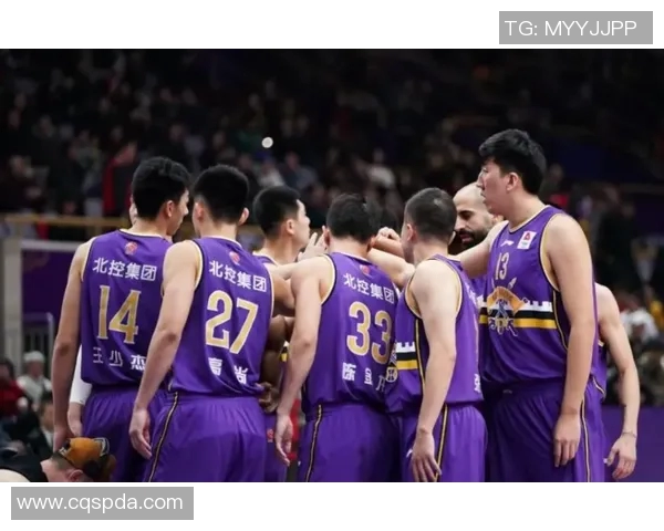 CBA新疆队对阵上海队精彩视频直播全程回顾与赛后分析