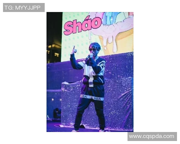 滑板与梦想交织的旅程:黄静的深度对话与人生启示MBA 滑板与梦想交织的旅程:黄静的深度对话与人生启示MBA