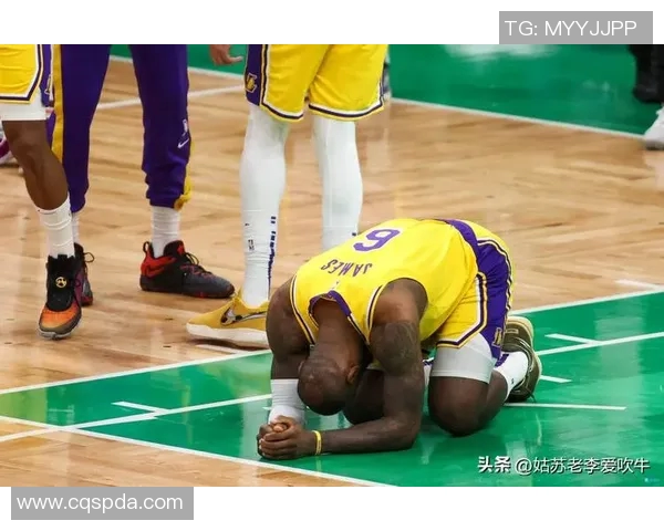 湖人对阵篮网精彩回顾与赛后分析全景呈现 湖人对阵篮网精彩回顾与赛后分析全景呈现