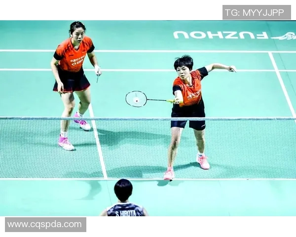 杭州羽毛球队在城市联赛中的默契配合与战术分析